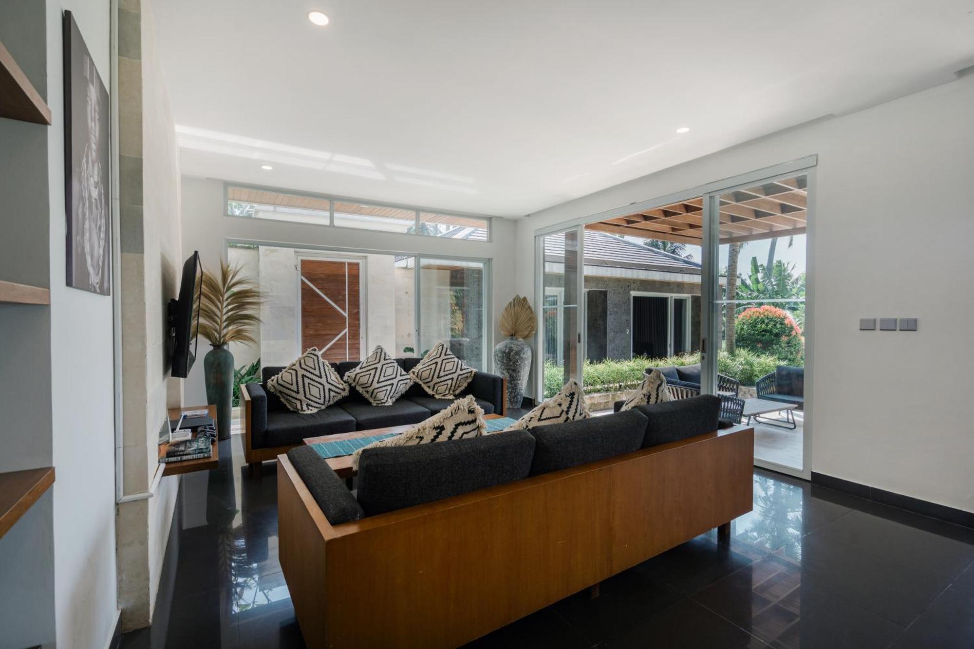 Coconut Grove Villa By Betterplace Убуд Екстер'єр фото
